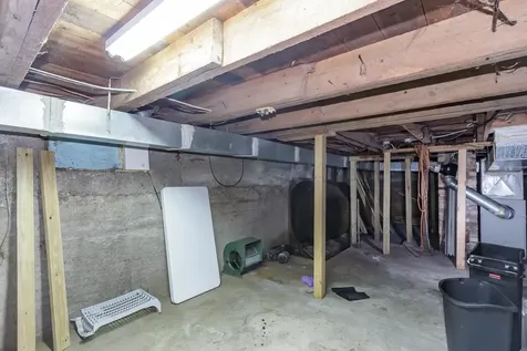 68 Jarvis Street Windsor VT 05089