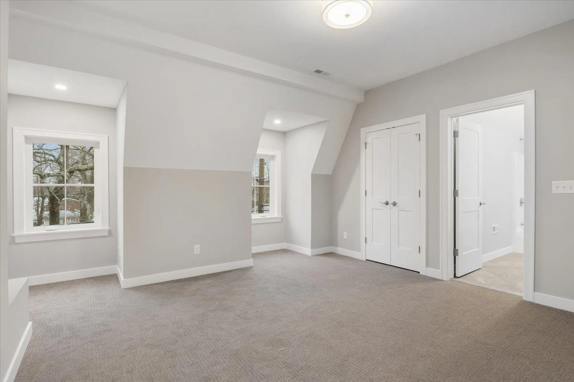 #3 Woodbury Reserve Portsmouth NH 03801