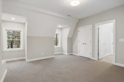 #3 Woodbury Reserve Portsmouth NH 03801