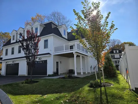 #3 Woodbury Reserve Portsmouth NH 03801