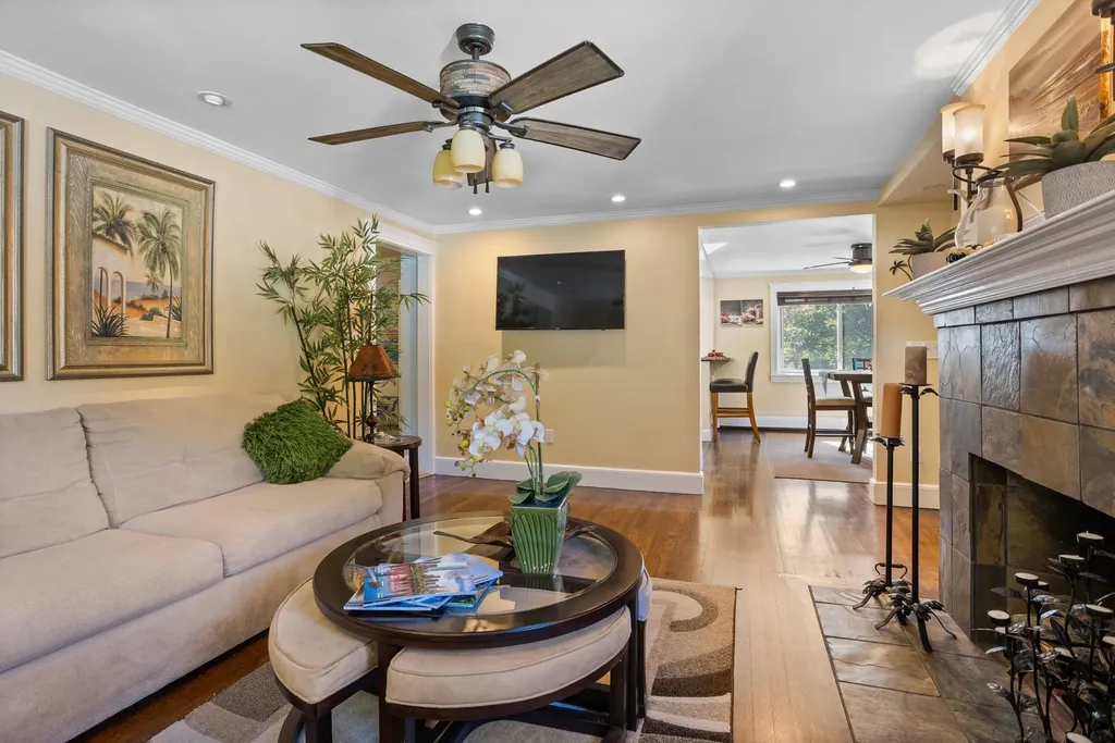 42 Walnut Street Saugus MA 01906