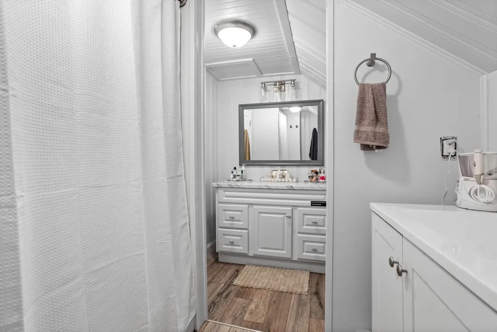 42 Walnut Street Saugus MA 01906