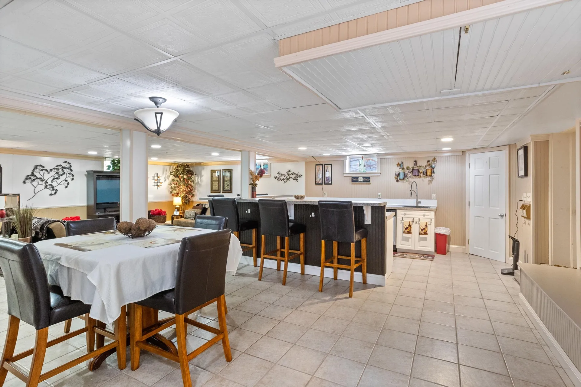 42 Walnut Street Saugus MA 01906