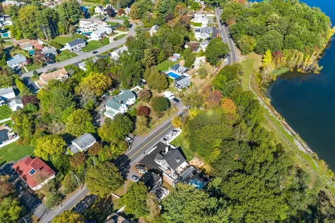 42 Walnut Street Saugus MA 01906