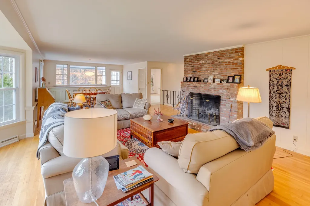 224 Beede Road Holderness NH 03245