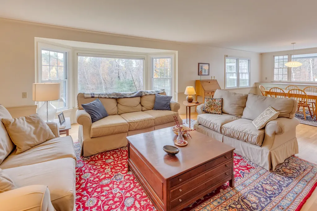 224 Beede Road Holderness NH 03245