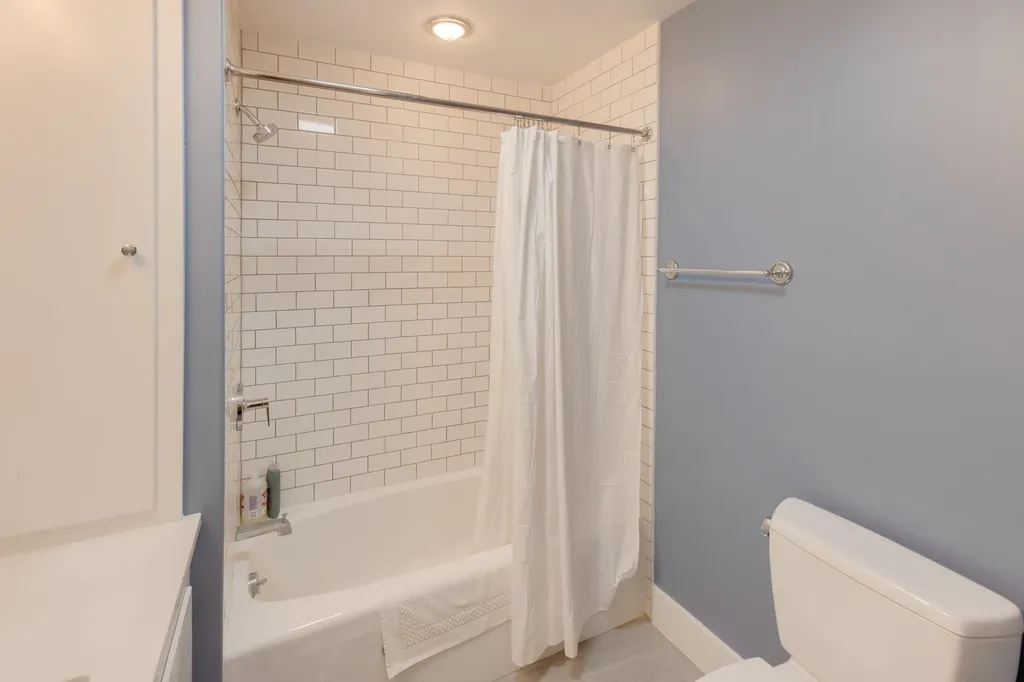 224 Beede Road Holderness NH 03245