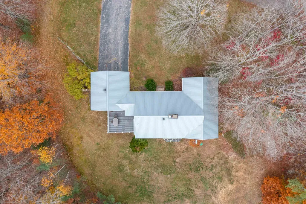 224 Beede Road Holderness NH 03245