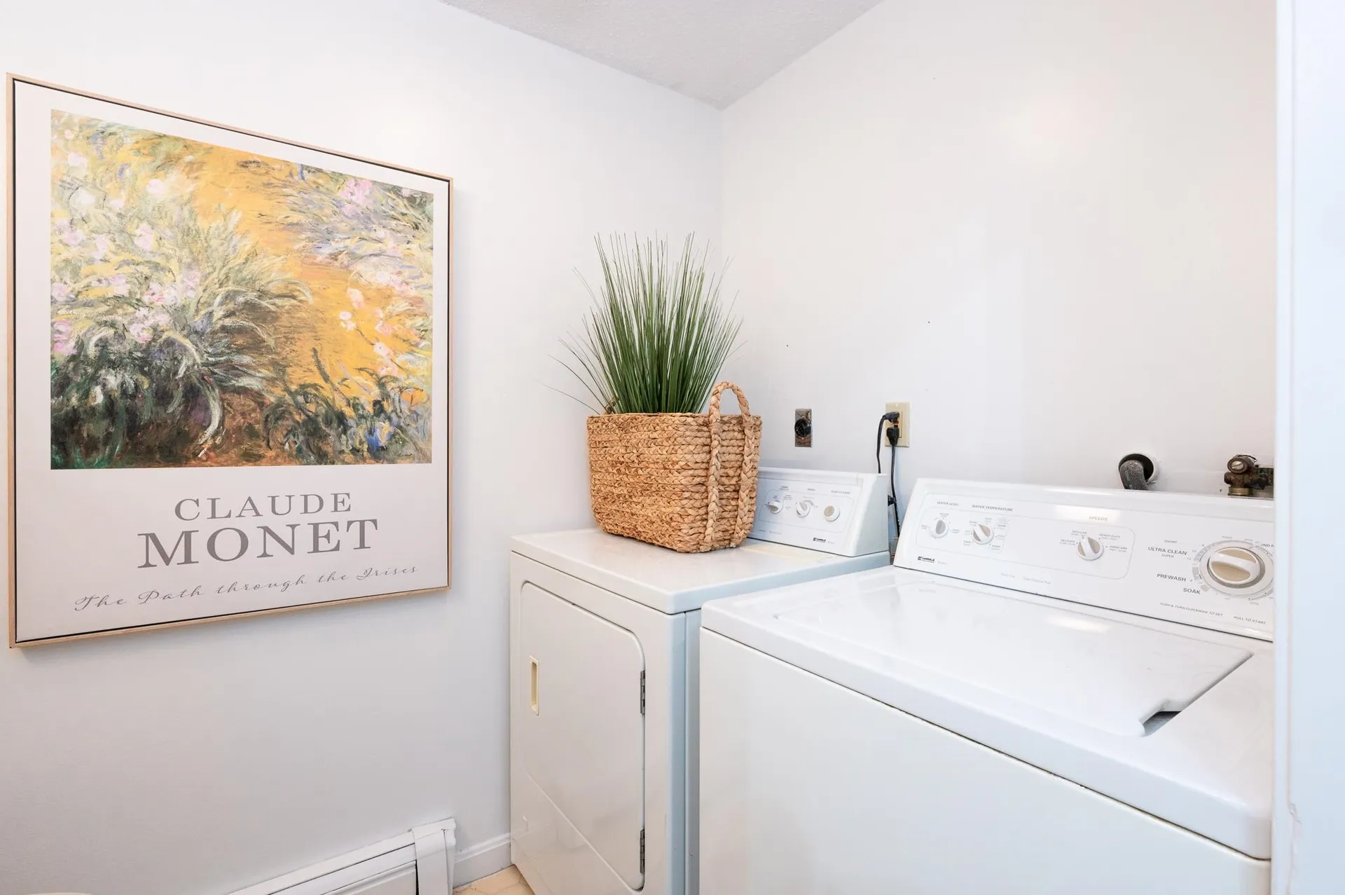 98 Indian Rock Road Merrimack NH 03054