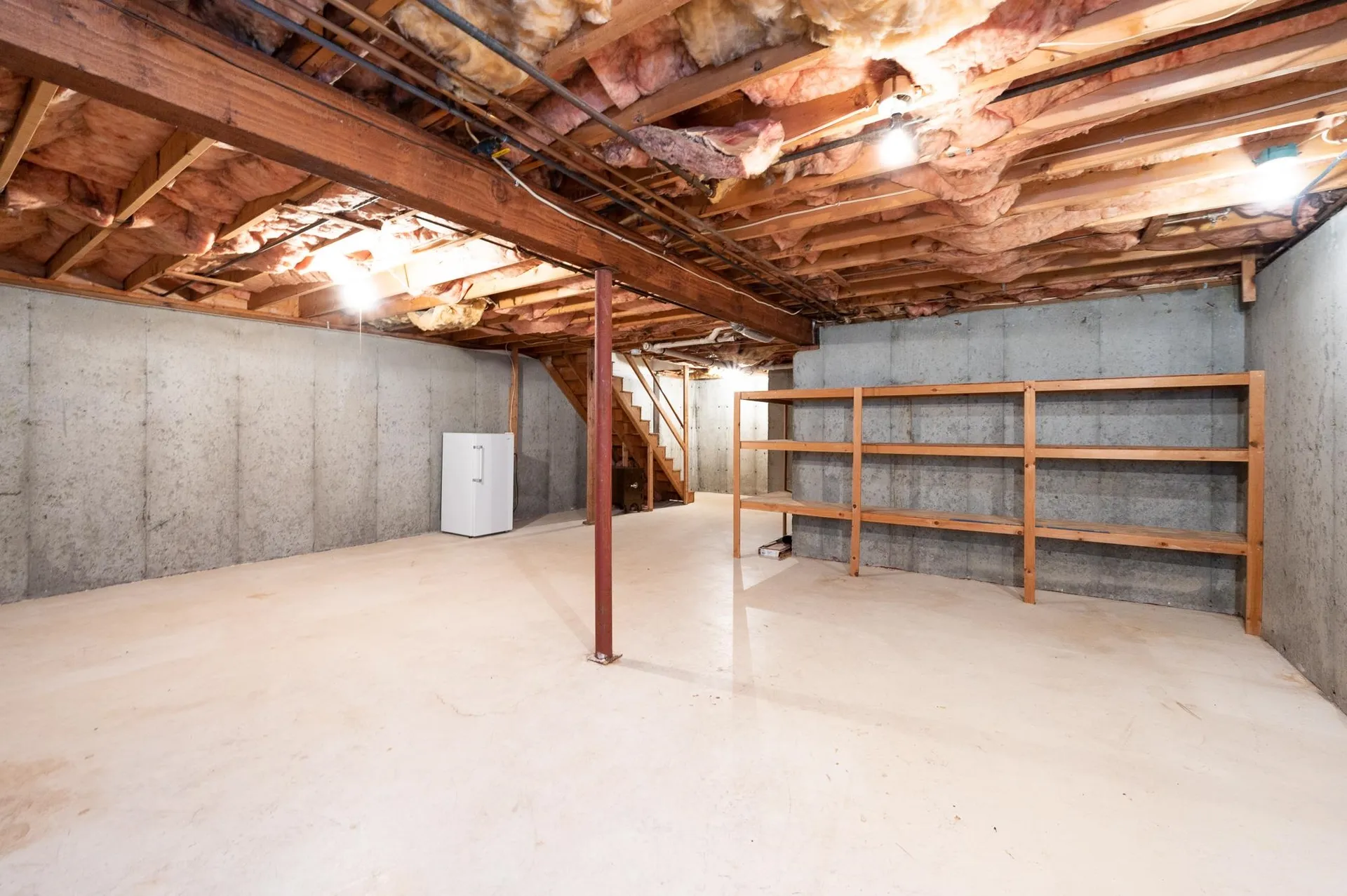 98 Indian Rock Road Merrimack NH 03054