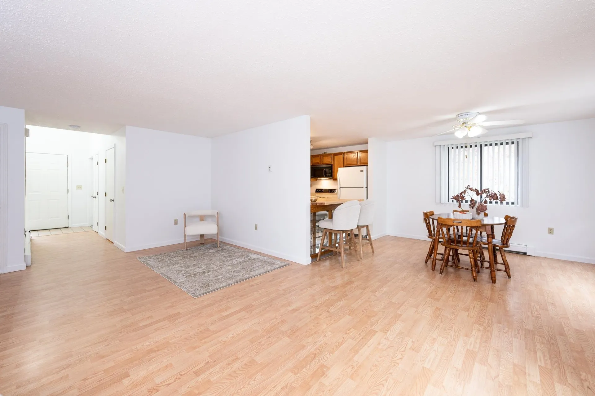 98 Indian Rock Road Merrimack NH 03054