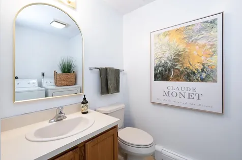 98 Indian Rock Road Merrimack NH 03054