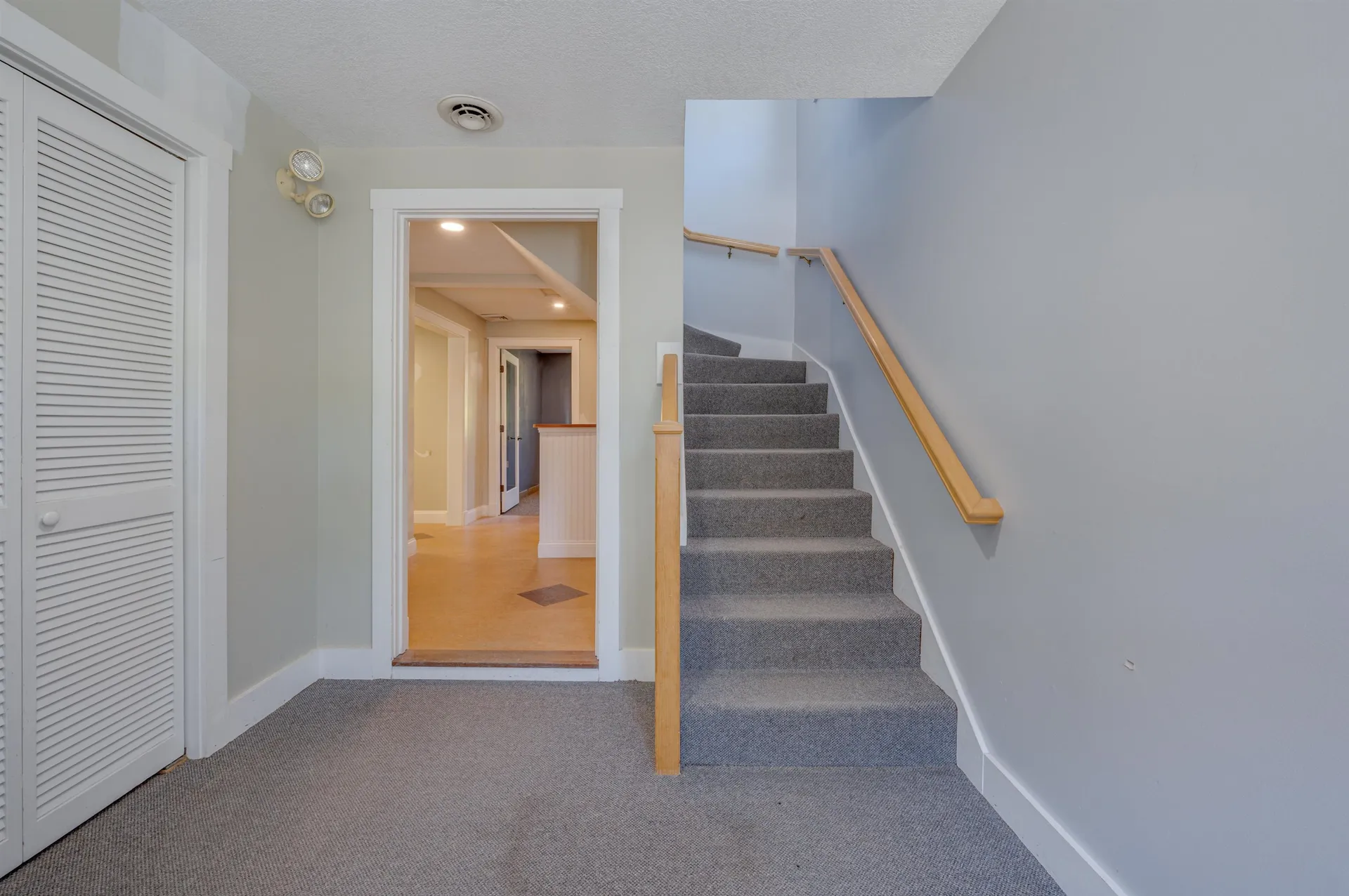 114 East Main Street Bradford NH 03221