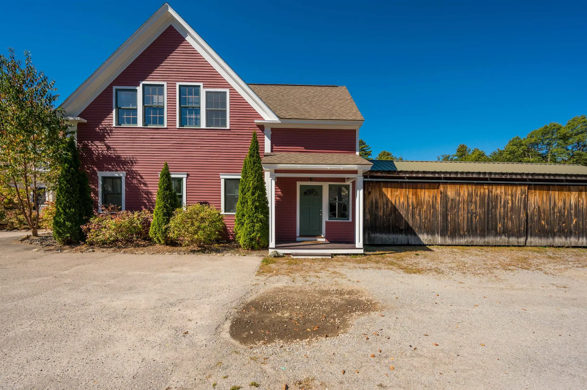 114 East Main Street Bradford NH 03221