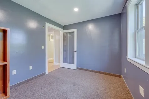 114 East Main Street Bradford NH 03221