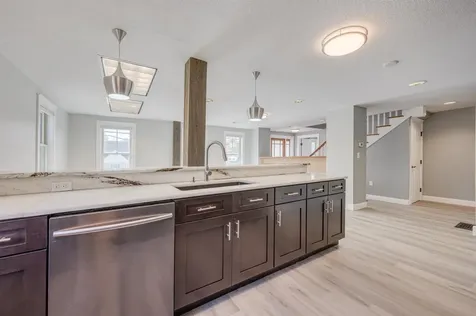 114 East Main Street Bradford NH 03221