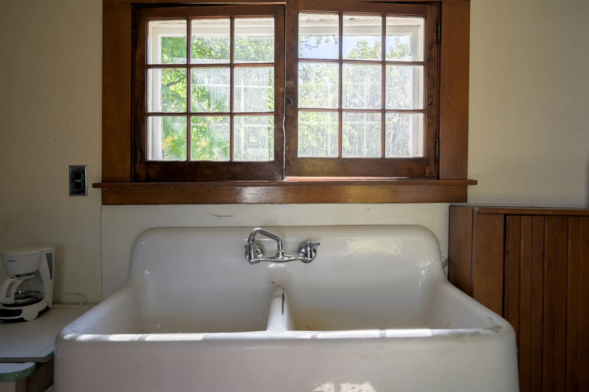 29 Middle Seymour Street Middlebury VT 05753