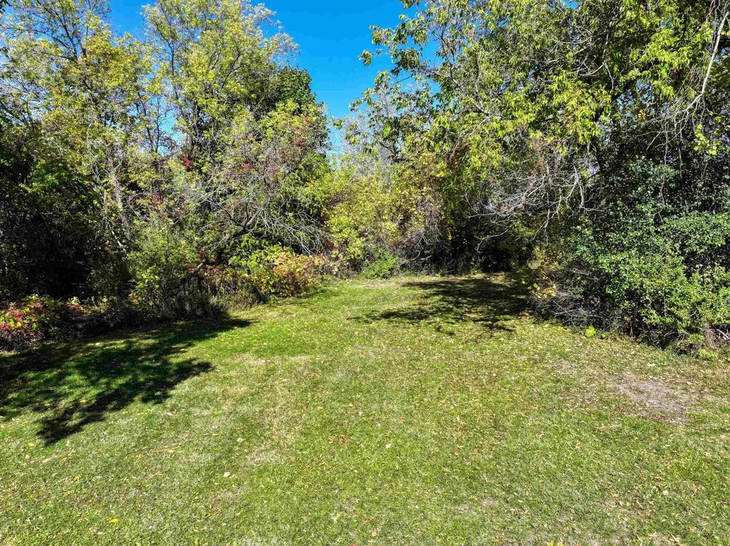 29 Middle Seymour Street Middlebury VT 05753