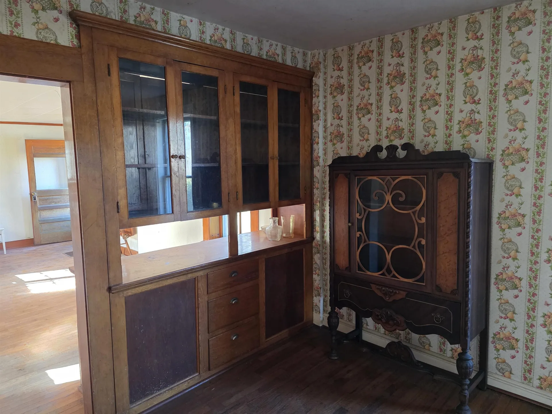 29 Middle Seymour Street Middlebury VT 05753