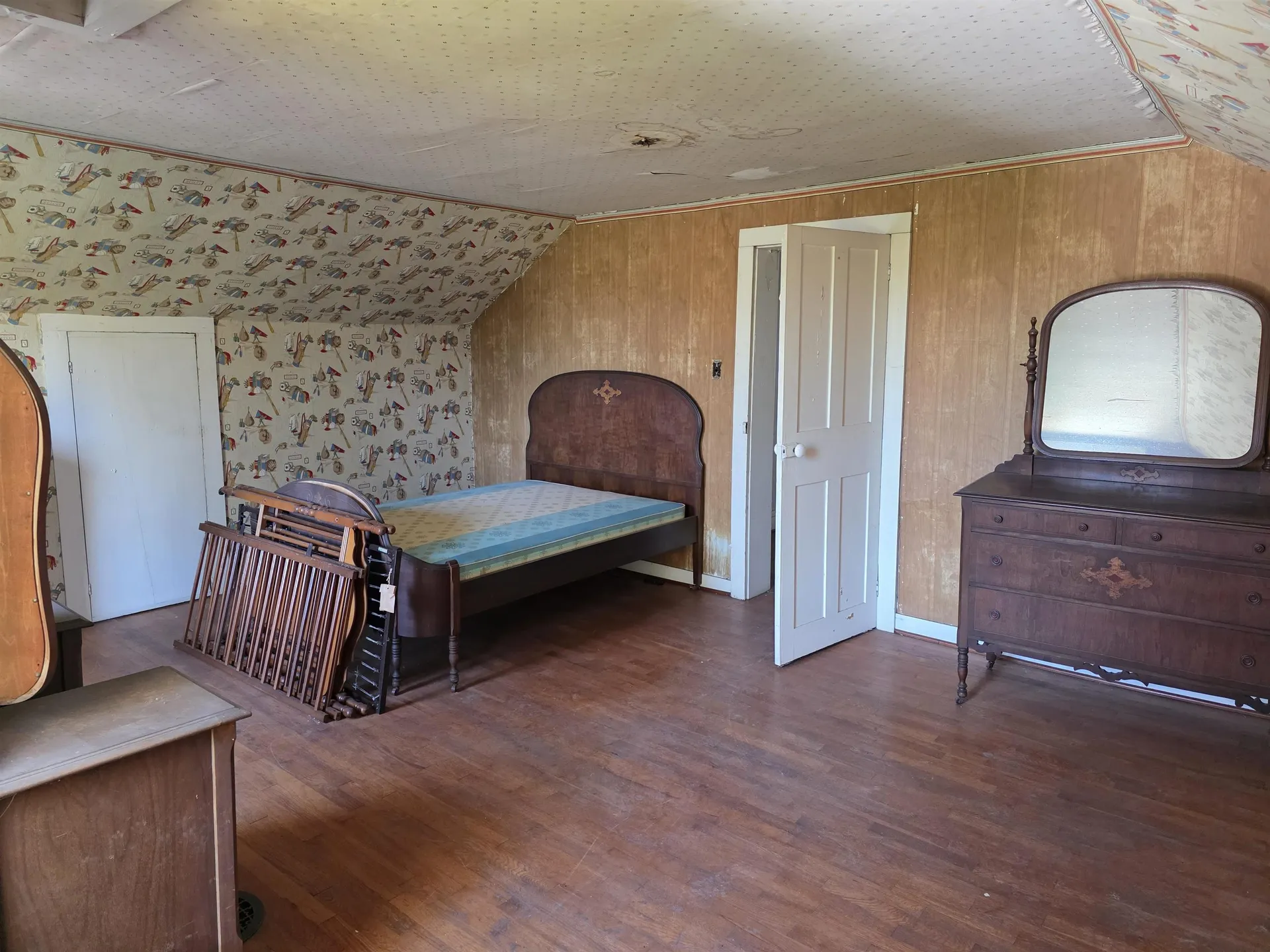 29 Middle Seymour Street Middlebury VT 05753