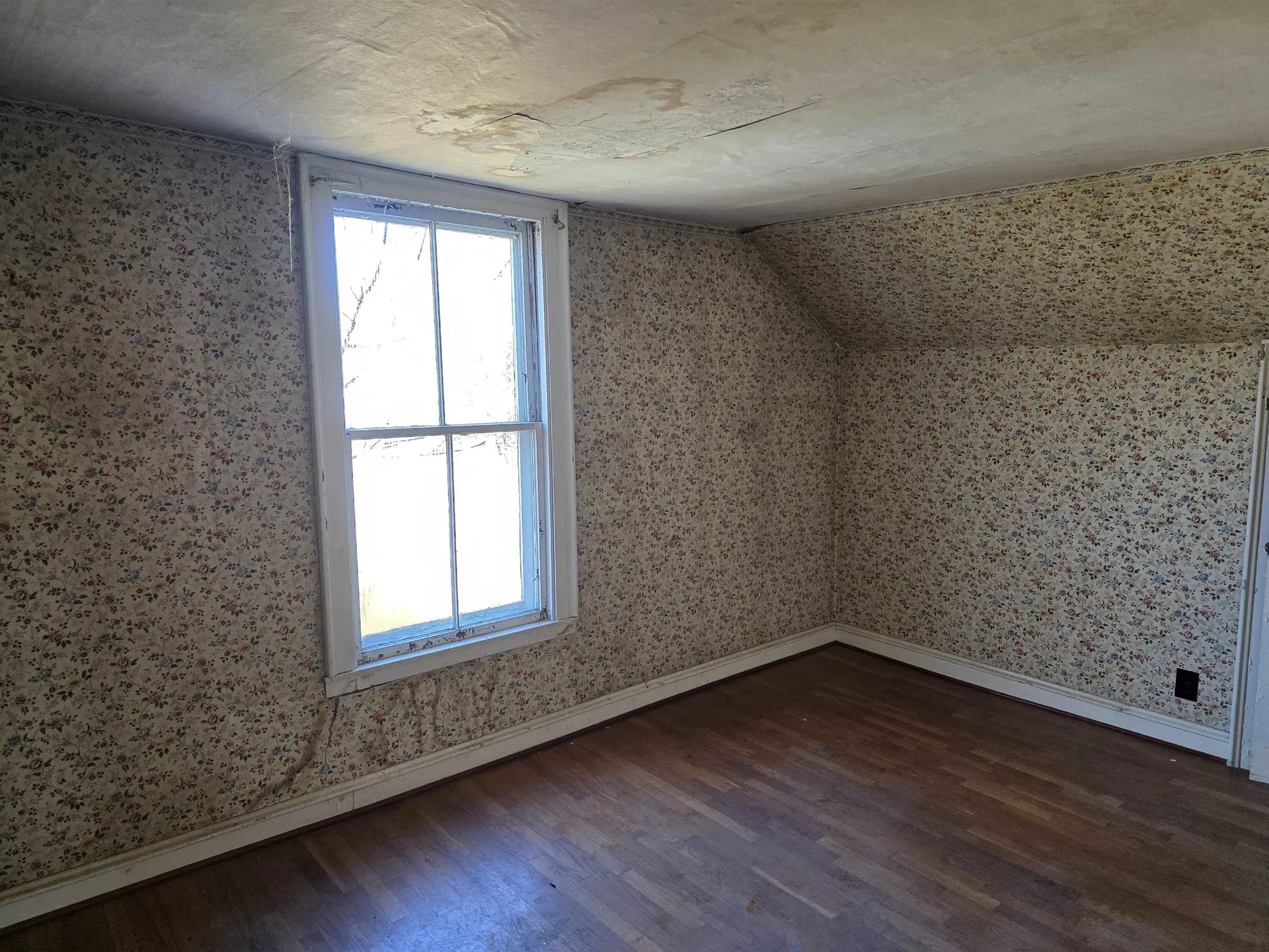 29 Middle Seymour Street Middlebury VT 05753