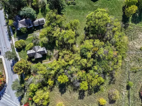 29 Middle Seymour Street Middlebury VT 05753