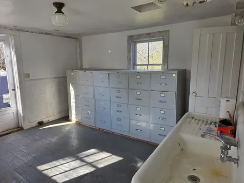 29 Middle Seymour Street Middlebury VT 05753