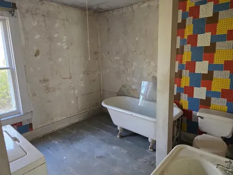 29 Middle Seymour Street Middlebury VT 05753