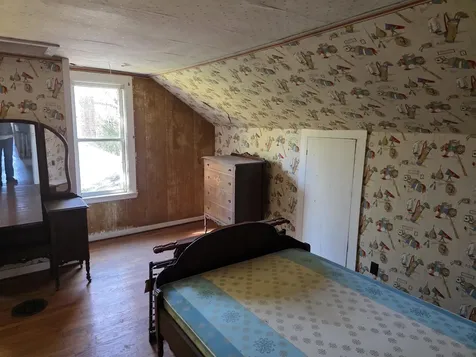 29 Middle Seymour Street Middlebury VT 05753