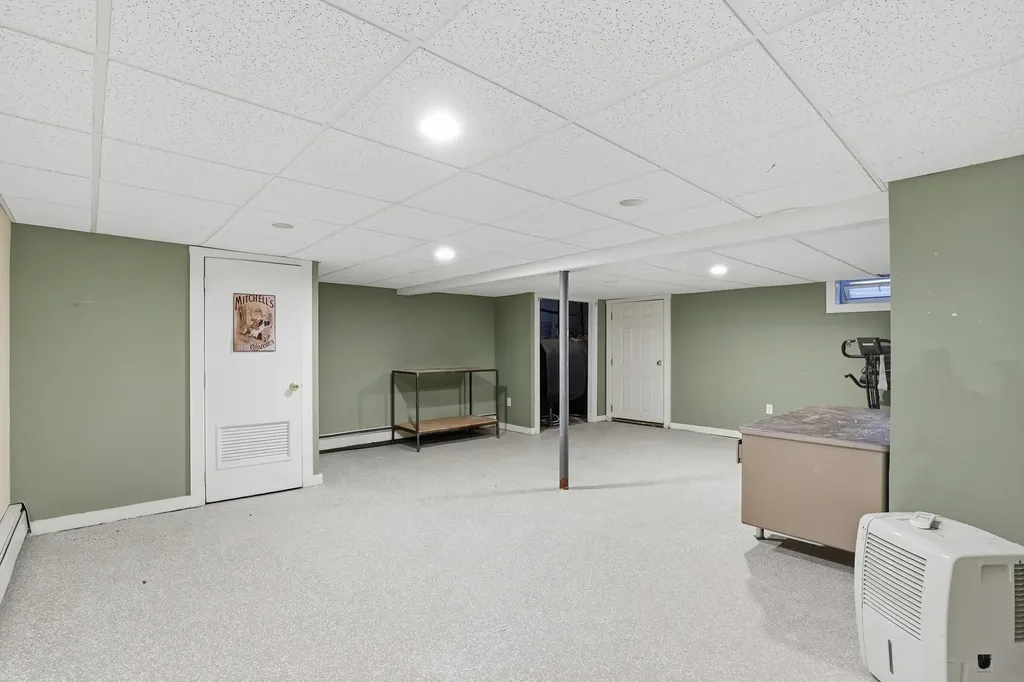 228 Pembroke Hill Road Pembroke NH 03275