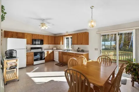 26 Cyr Court Bennington VT 05201