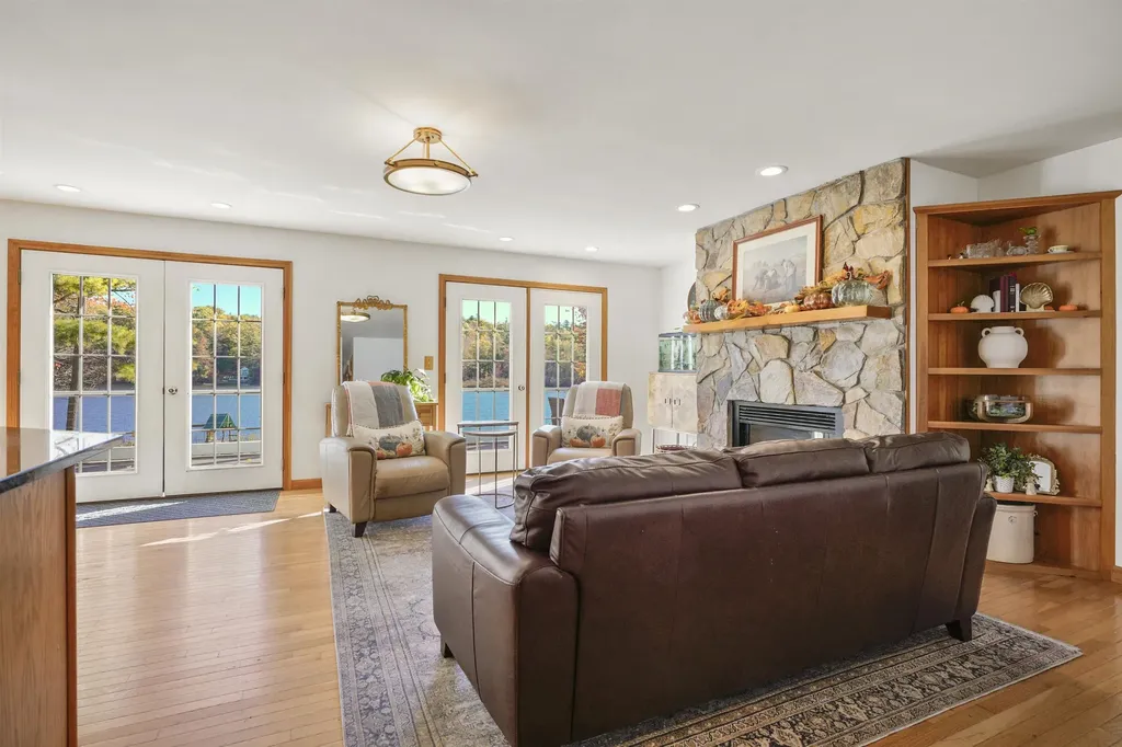 110 Red Gate Lane Rindge NH 03461