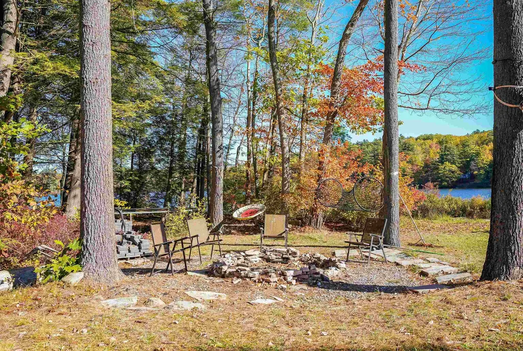 110 Red Gate Lane Rindge NH 03461