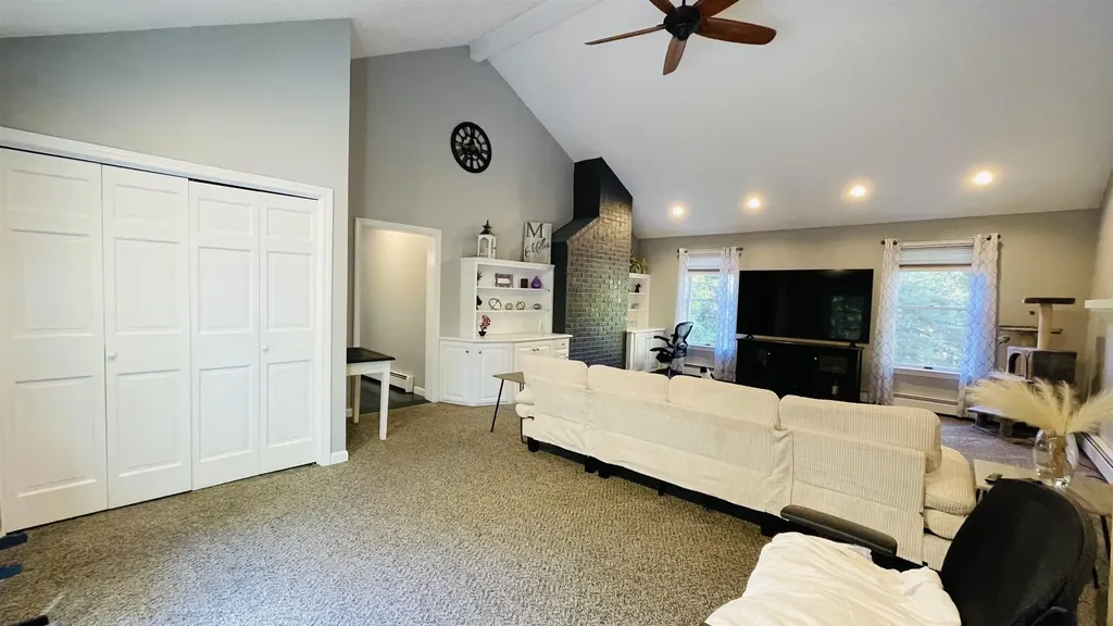 219 Range Road Windham NH 03087