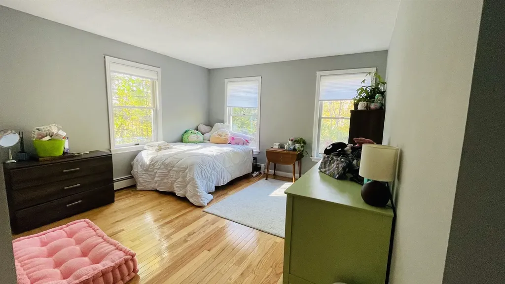 219 Range Road Windham NH 03087