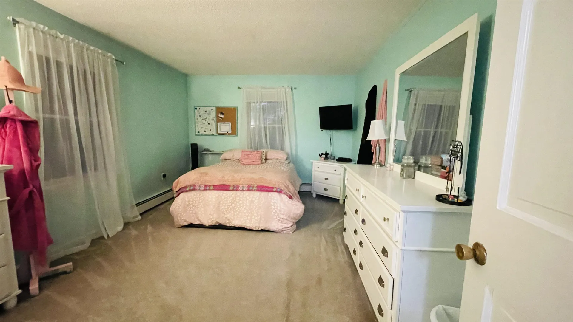 219 Range Road Windham NH 03087