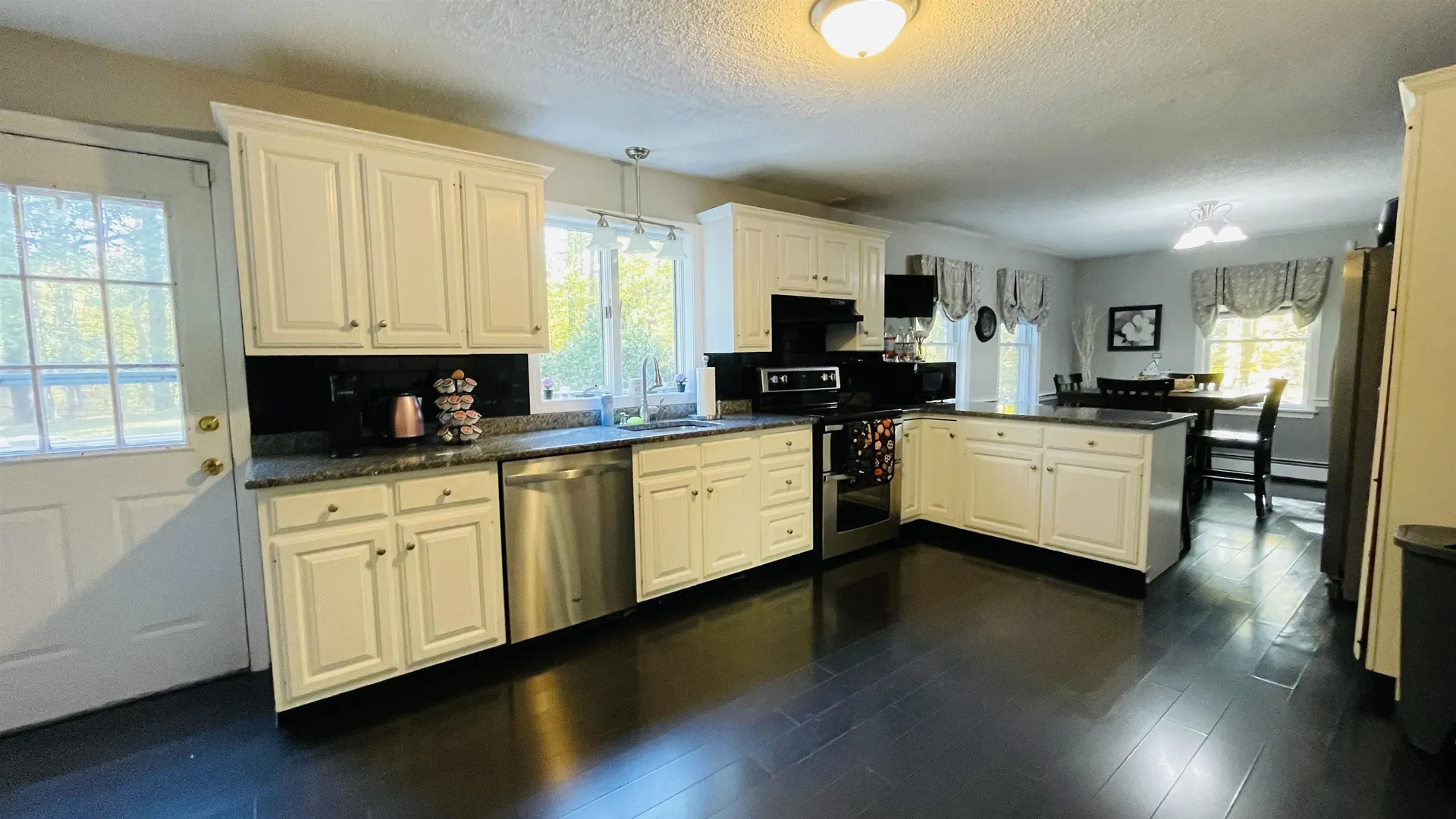 219 Range Road Windham NH 03087