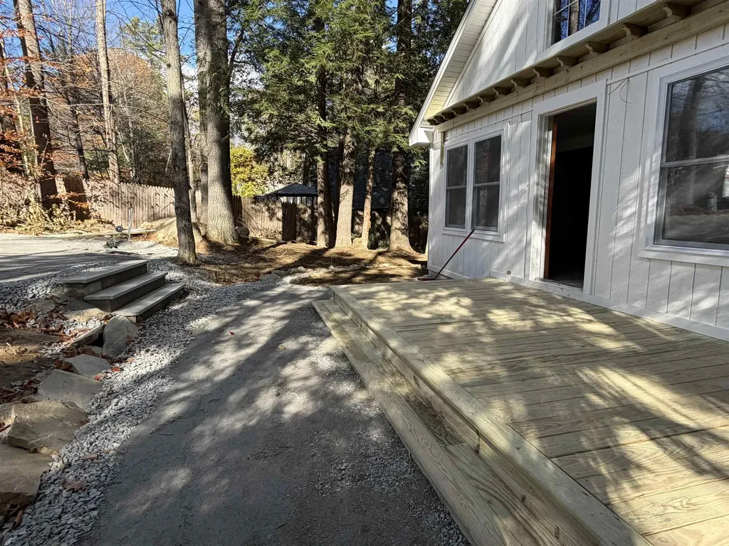 37 Autumn Road Hillsborough NH 03244