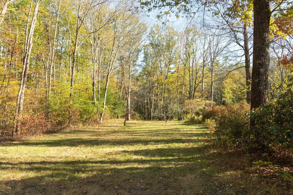 356 East Penacook Road Hopkinton NH 03229