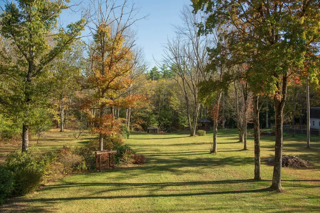 356 East Penacook Road Hopkinton NH 03229