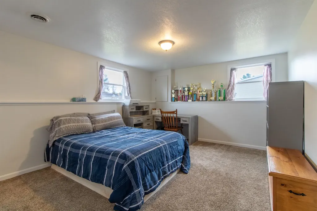 6455 Vt Route 100 Troy VT 05868