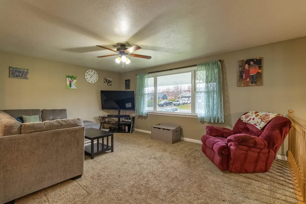 6455 Vt Route 100 Troy VT 05868