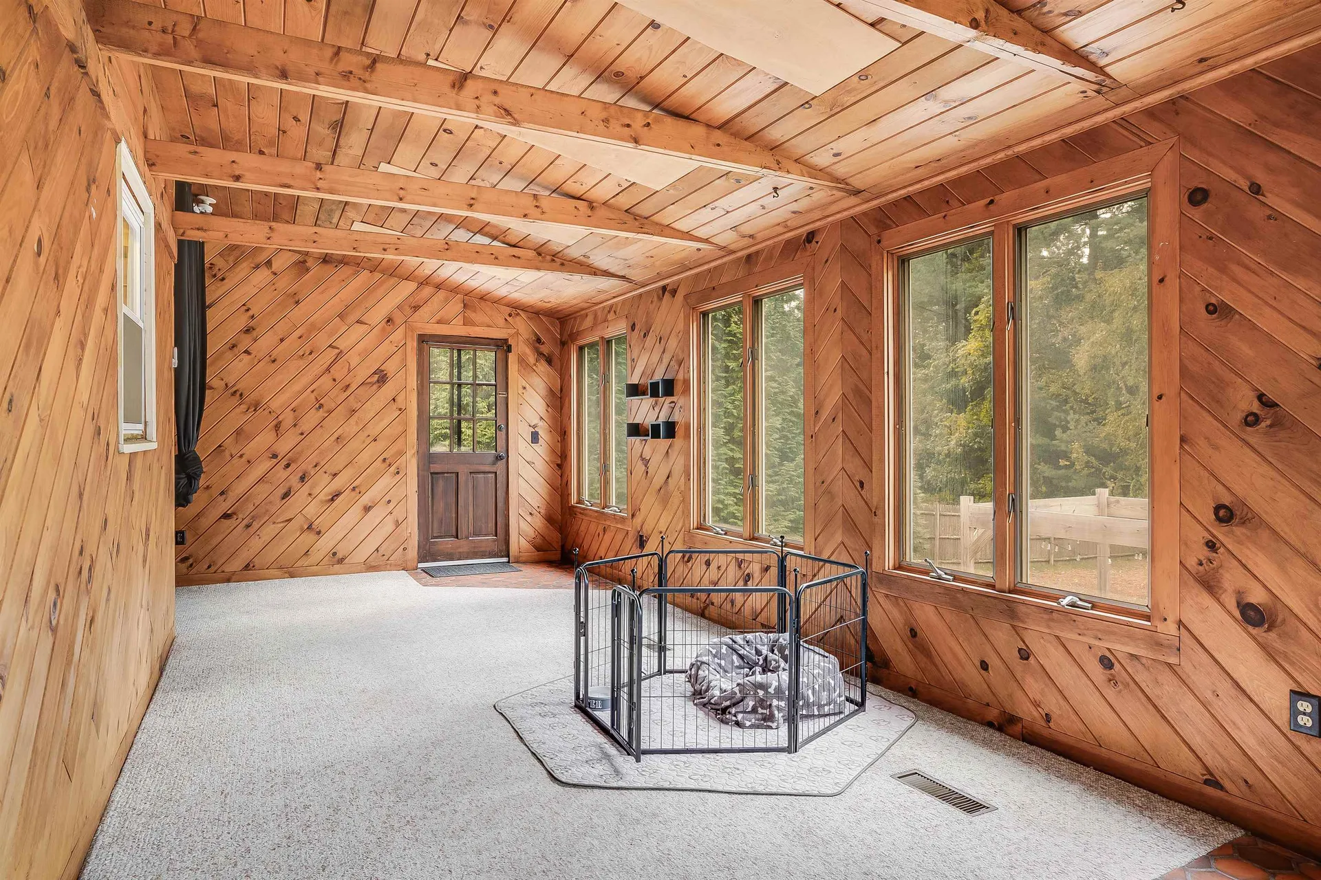 759 Cohas Avenue Manchester NH 03109