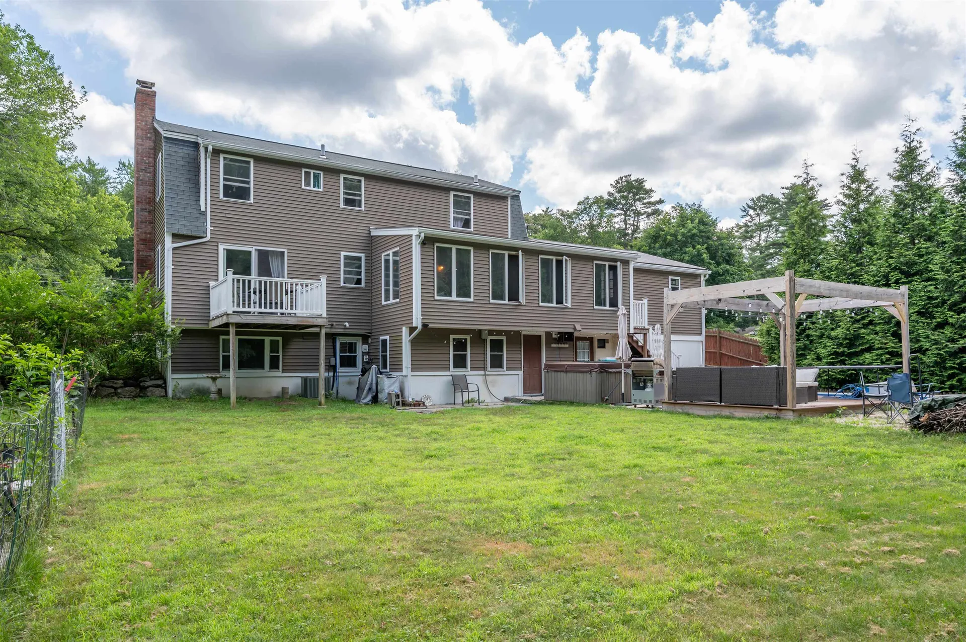 759 Cohas Avenue Manchester NH 03109