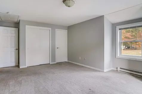 759 Cohas Avenue Manchester NH 03109