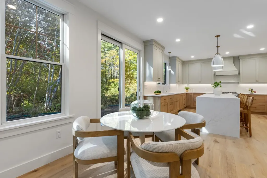 1 Sagamore Grove Portsmouth NH 03801