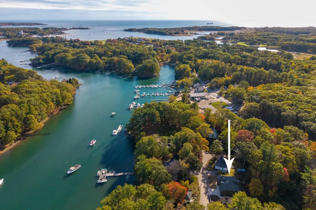 1 Sagamore Grove Portsmouth NH 03801