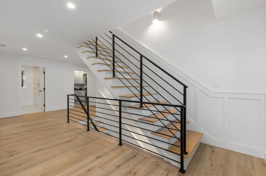 1 Sagamore Grove Portsmouth NH 03801