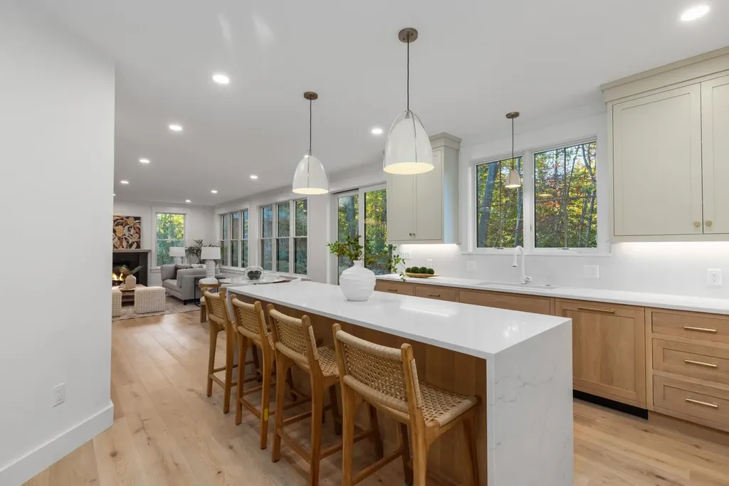 1 Sagamore Grove Portsmouth NH 03801