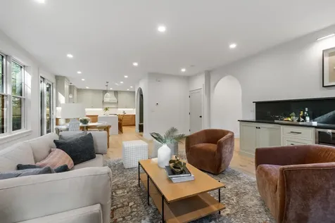 1 Sagamore Grove Portsmouth NH 03801